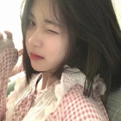 恶魔是一个女人 高清封面