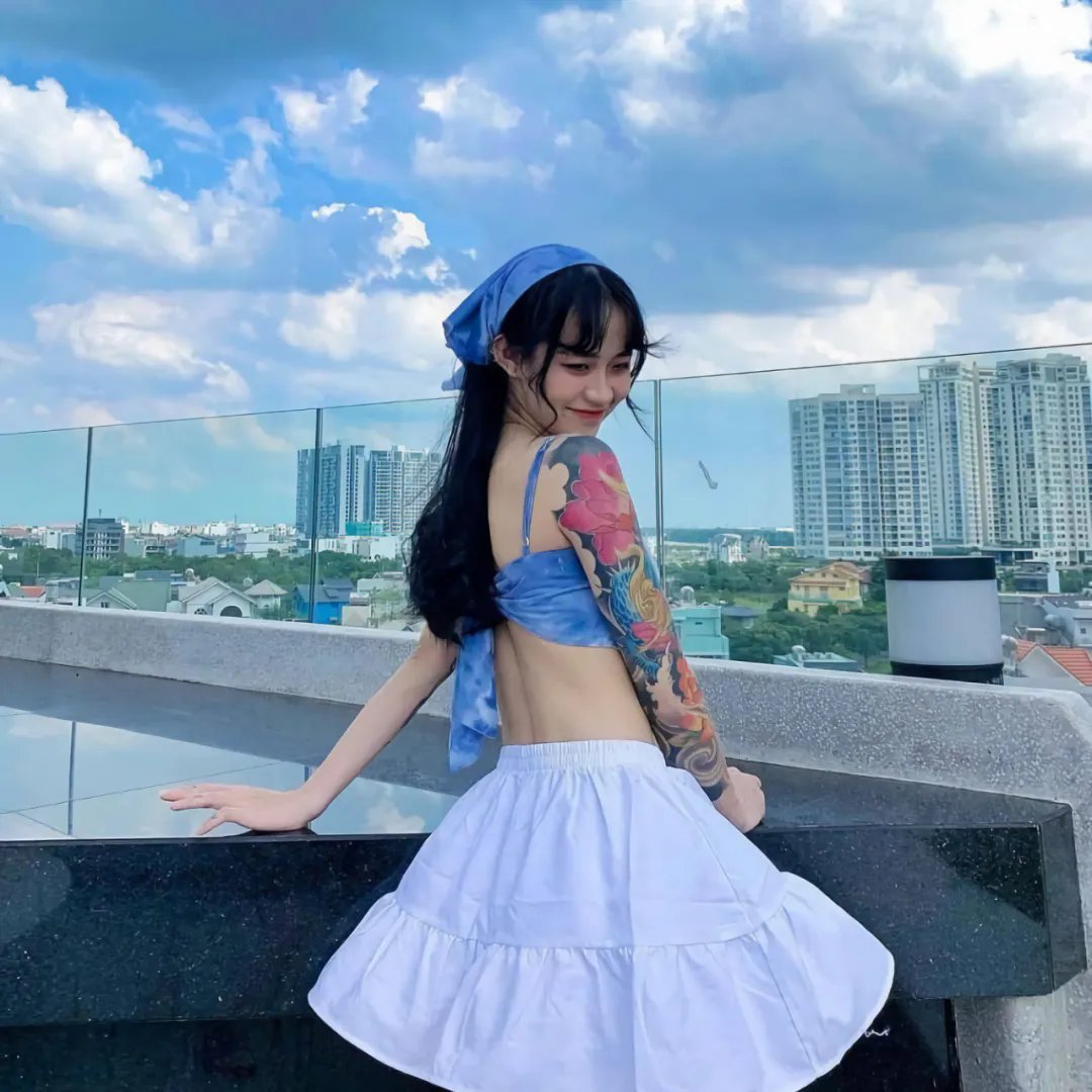 射日 高清封面